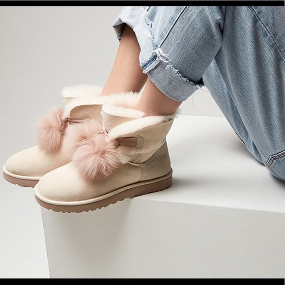 UGG Shoes - Ugg Gita Pom Pom boots size 9